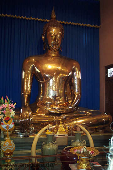 Goldener Buddha